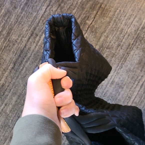 Large Black MZ Wallace bag - Picture 11 of 14